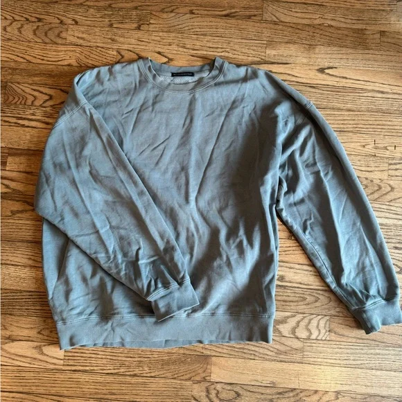 Brandy Melville Green Crewneck Sweatshirt - Picture 5 of 6